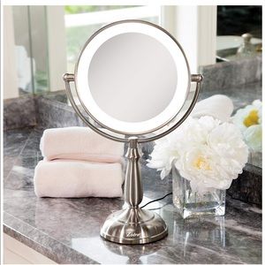 ✨HP ✨Led Lighted Dimmable Touch Vanity Mirror, NIB